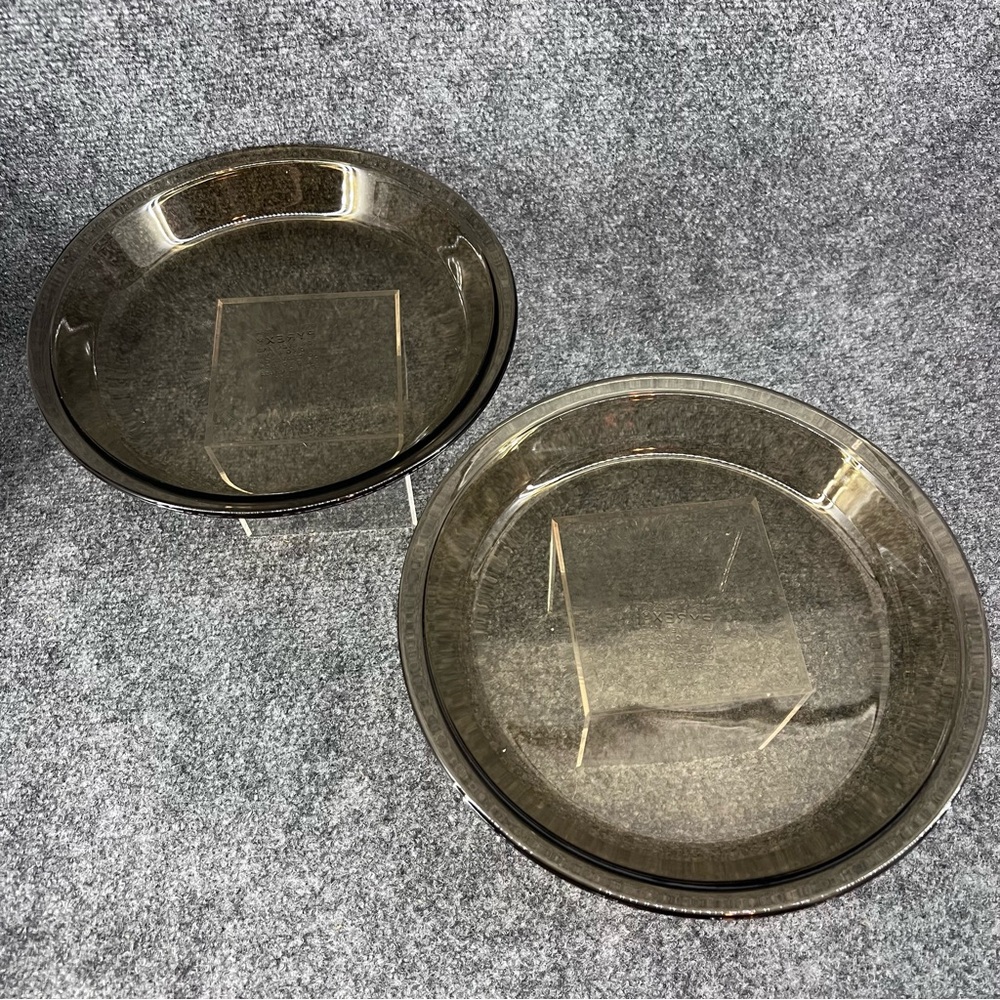 Set of 2 PYREX 9" Amber Glass Round 1 3/8" DEEP Pie Plate #209 ~ Older Backstamp